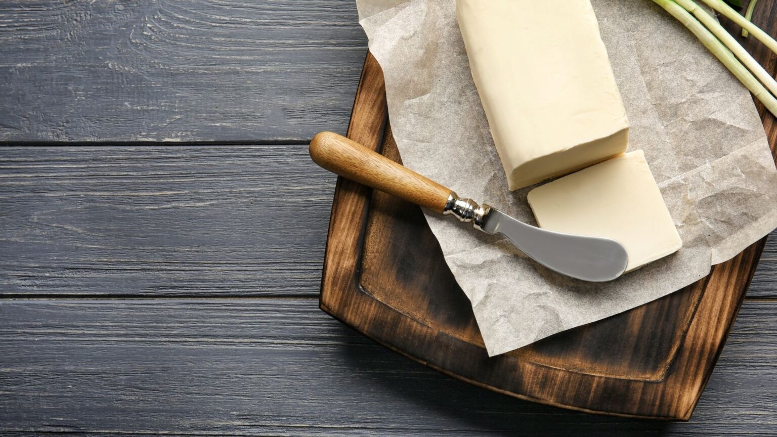 Butter Knives - Types and Secrets of Choice