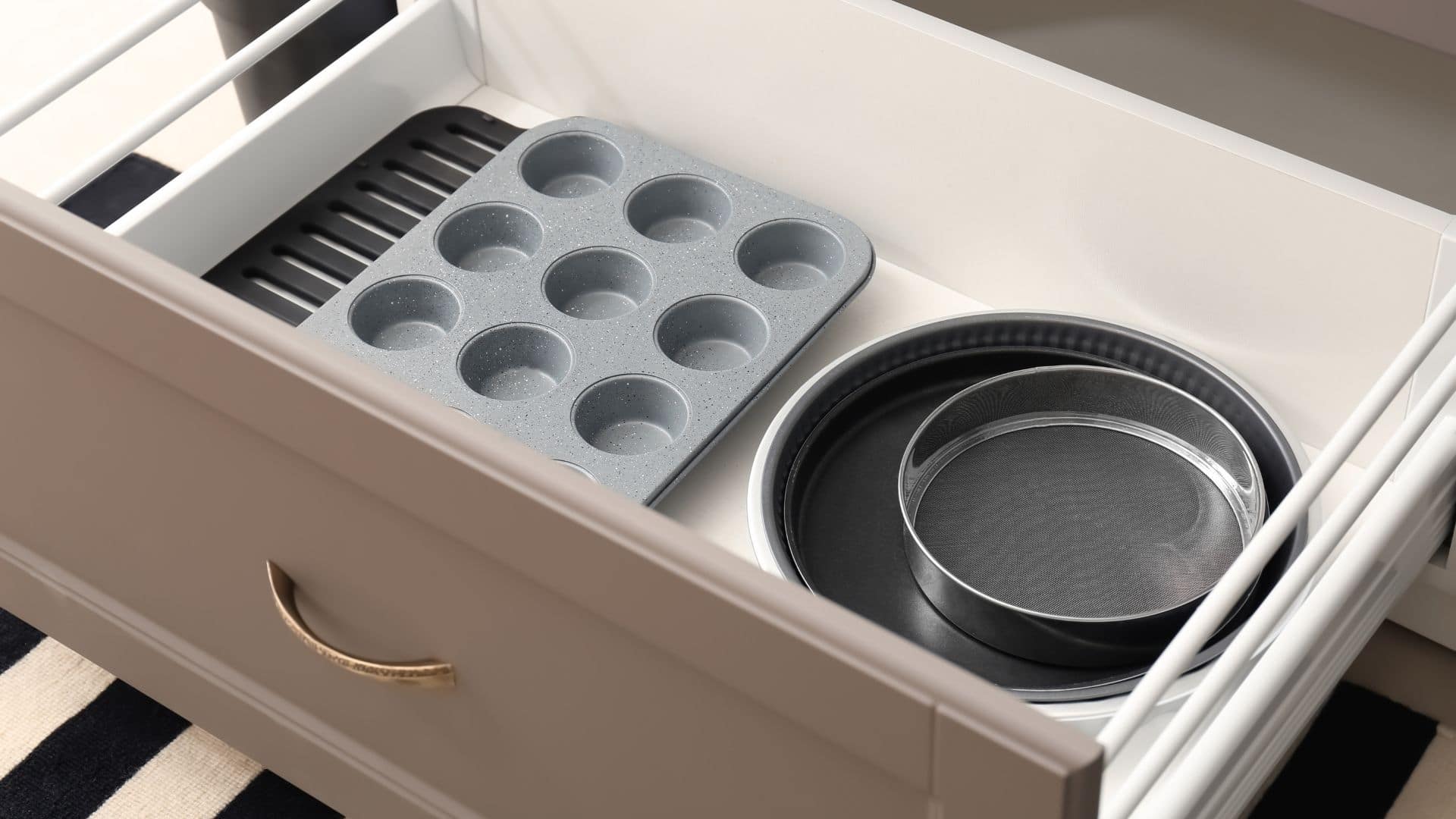 What Are the Different Types of Baking Pans?