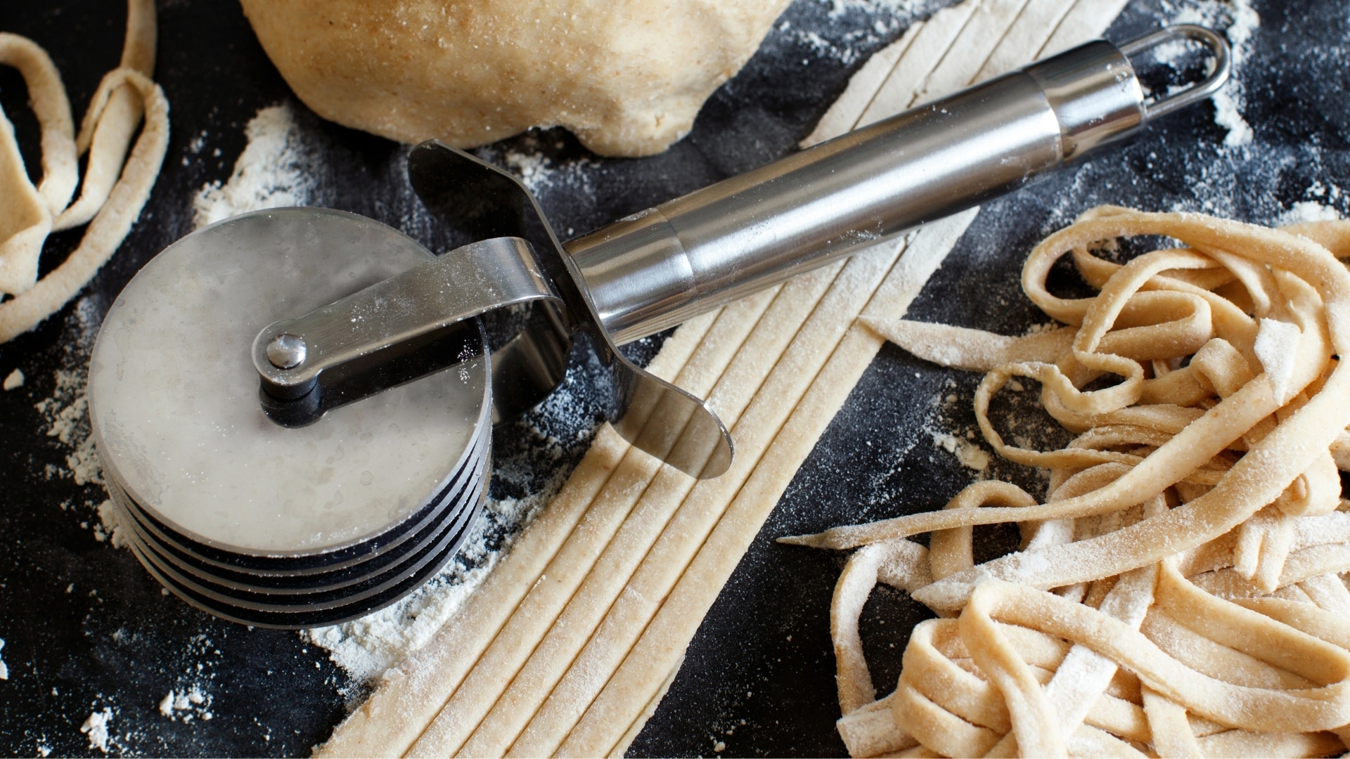 Types of Dough Knives