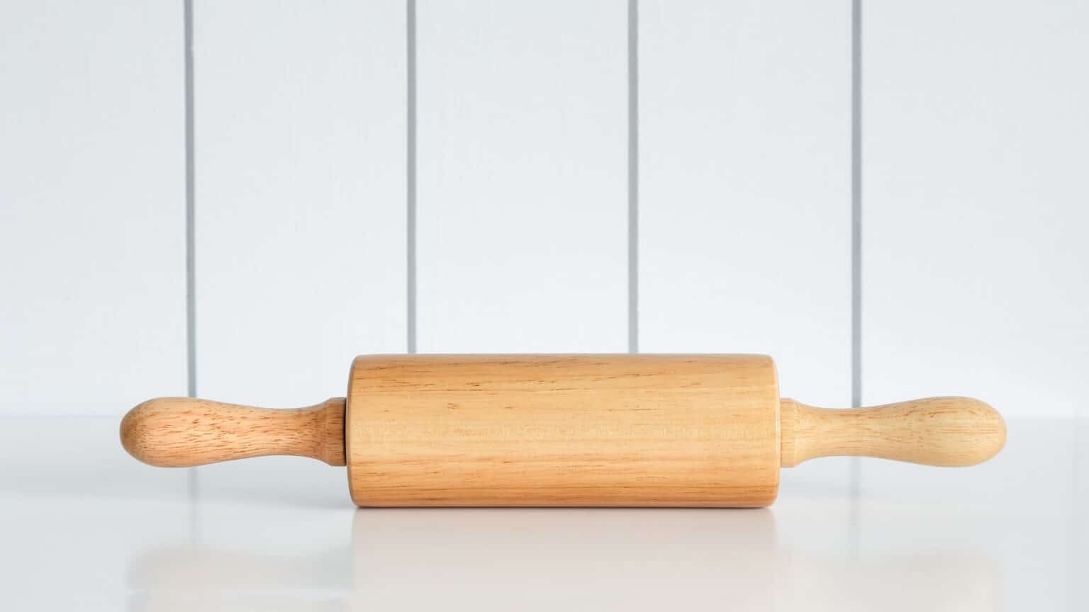 Wooden kitchen rolling pin