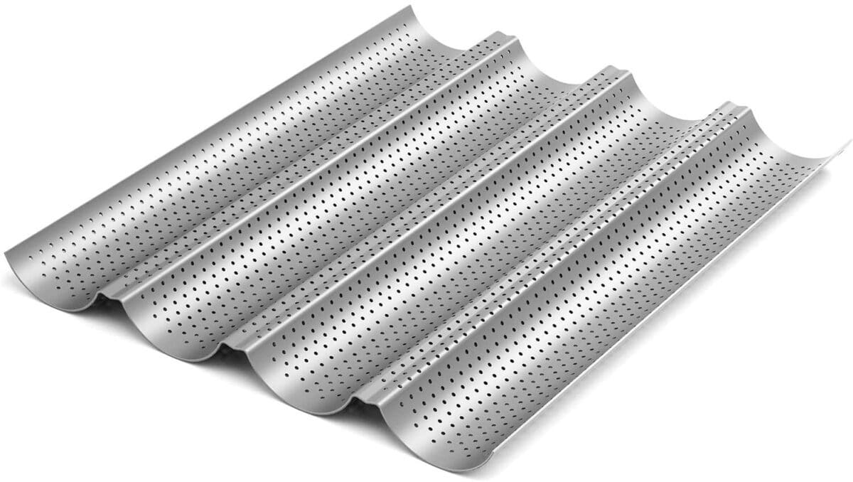 The 10 Best Bread Baking Pans of 2023