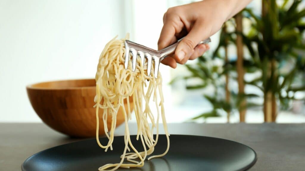 Spaghetti Tongs and Spoons for Cooking Your Favorite Pasta at Home